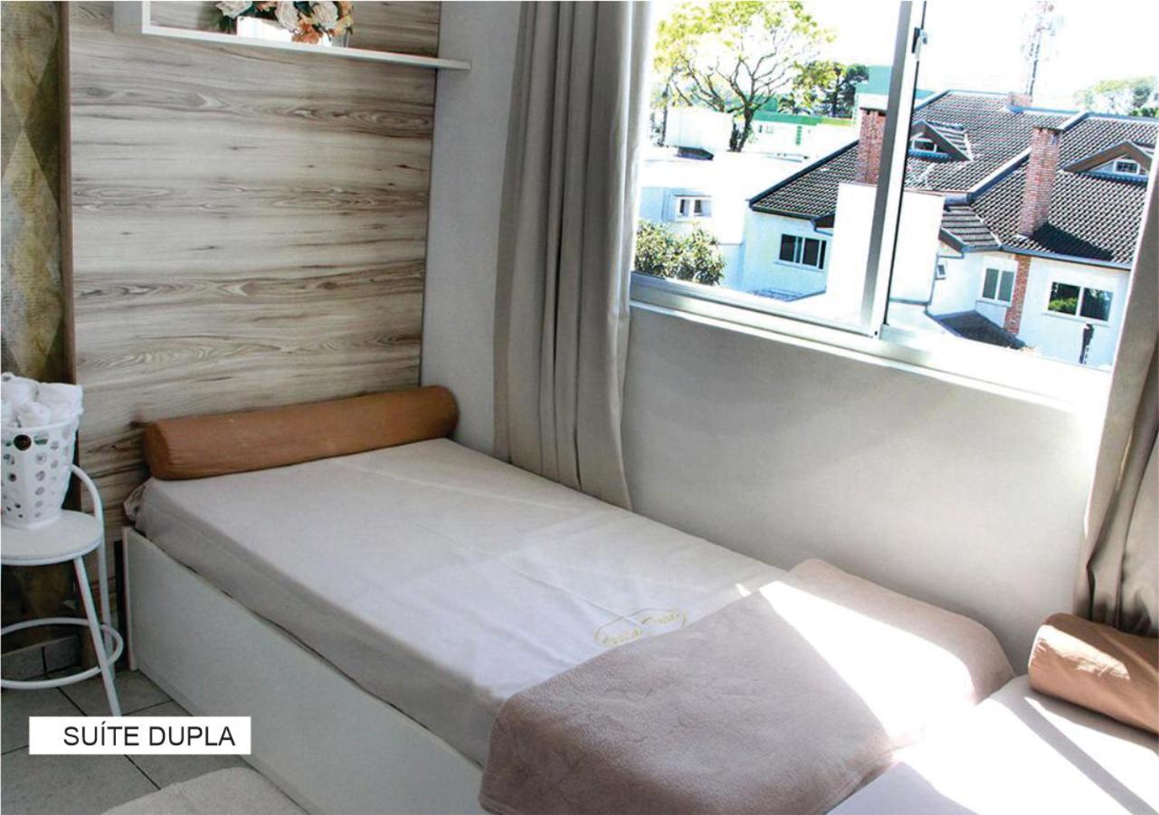 Villa Tata Suites Ltda Курітіба Екстер'єр фото